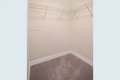 8160 NW 42nd St, Doral, FL 33166 - Photo 13