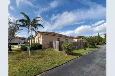 21460 SW 90th Ct, Cutler Bay, FL 33189 - Photo 37