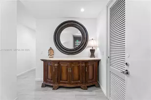 1000 Brickell Plaza, Miami, FL 33131 - Photo 31
