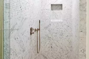 1000 Brickell Plaza, Miami, FL 33131 - Photo 35