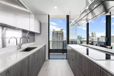1000 Brickell Plz #PH5408, Miami, FL 33131 - Photo 13