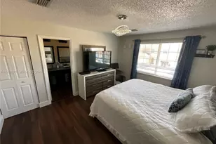 231 SW 120th Ave, Pembroke Pines, FL 33025 - Photo 13