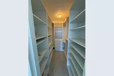 10275 Collins Ave #420, Bal Harbour, FL 33154 - Photo 7