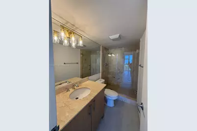 10275 Collins Ave #420, Bal Harbour, FL 33154 - Photo 11