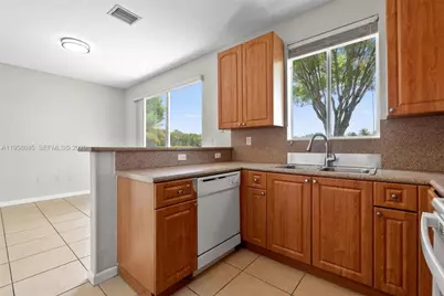 1458 SE 24th Ct #353, Homestead, FL 33035 - Photo 17