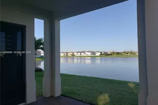 9574 W 34th Ave, Hialeah, FL 33018 - Photo 5