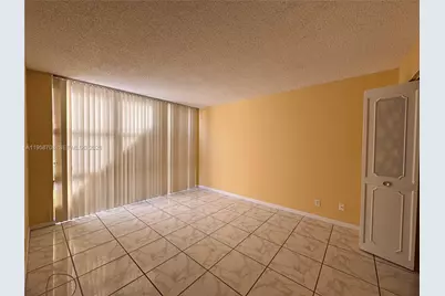 16919 N Bay Rd #117, Sunny Isles Beach, FL 33160 - Photo 13