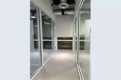 20200 W Dixie Hwy #1008, Miami, FL 33180 - Photo 9