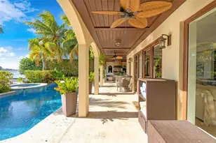 1398 Bay Dr, Miami Beach, FL 33141 - Photo 25