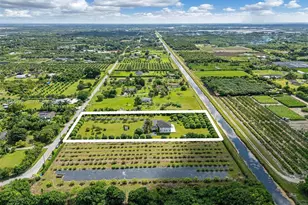 20520 SW 190th St, Miami, FL 33187 - Photo 7