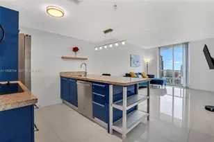 185 SW 7th St, Miami, FL 33130 - Photo 3