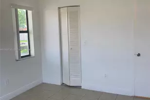 20815 NE 8th Ct, Miami, FL 33179 - Photo 9