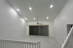 4226 SW 87th Terrace, Davie, FL 33328 - Photo 5