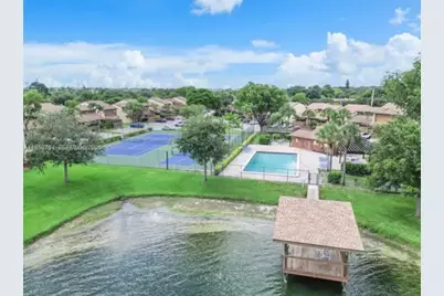 4226 SW 87th Ter, Davie, FL 33328 - Photo 17