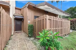 4226 SW 87th Terrace, Davie, FL 33328 - Photo 3