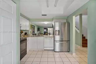4713 N Pine Island Rd, Sunrise, FL 33351 - Photo 11
