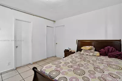 1736 NW 19th St, Miami, FL 33125 - Photo 15