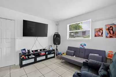 1736 NW 19th St, Miami, FL 33125 - Photo 17