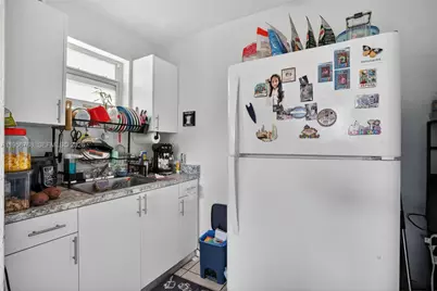 1736 NW 19th St, Miami, FL 33125 - Photo 19