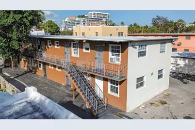 1736 NW 19th St, Miami, FL 33125 - Photo 3