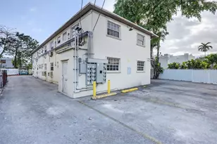 1736 NW 19th St, Miami, FL 33125 - Photo 9