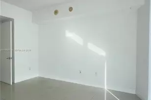 185 SW 7th St, Miami, FL 33130 - Photo 19