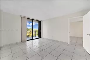 16751 NE 9th Ave, North Miami Beach, FL 33162 - Photo 9