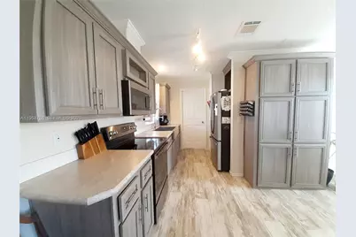 13331 SW 7th Pl, Davie, FL 33325 - Photo 23