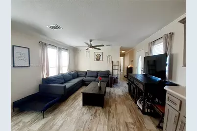 13331 SW 7th Pl, Davie, FL 33325 - Photo 21