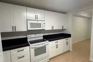 11603 NW 89th St, Doral, FL 33178 - Photo 5