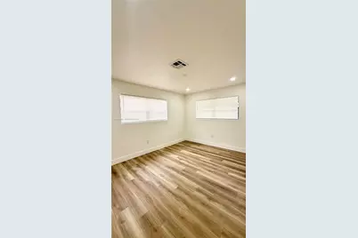 19732 NE 12th Pl, Miami, FL 33179 - Photo 11