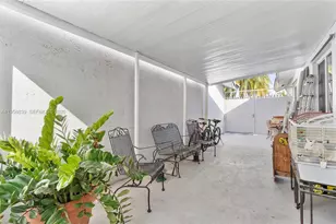 16834 NW 70th Ave, Hialeah, FL 33015 - Photo 21