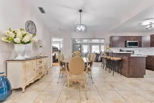 16834 NW 70th Ave, Hialeah, FL 33015 - Photo 5