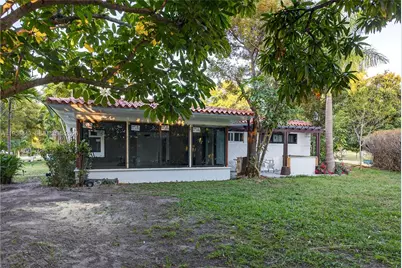 1100 N Shore Dr #0, Miami Beach, FL 33141 - Photo 33