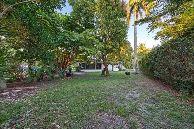1100 N Shore Dr #0, Miami Beach, FL 33141 - Photo 31