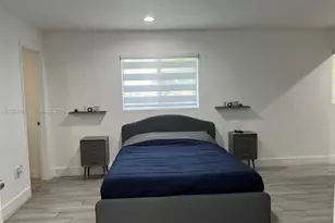 3008 NW 13th St, Miami, FL 33125 - Photo 23