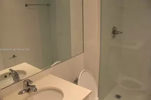 1500 Bay Rd, Miami Beach, FL 33139 - Photo 7