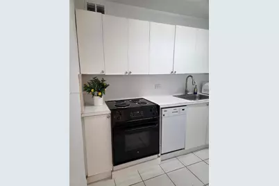 5313 Collins Ave #911, Miami Beach, FL 33140 - Photo 11