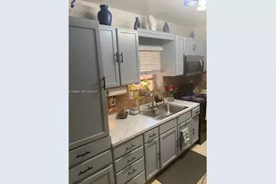 691 E 62nd St, Hialeah, FL 33013 - Photo 13