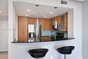 7900 Harbor Island Dr, North Bay Village, FL 33141 - Photo 5