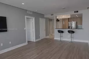 7900 Harbor Island Dr, North Bay Village, FL 33141 - Photo 9