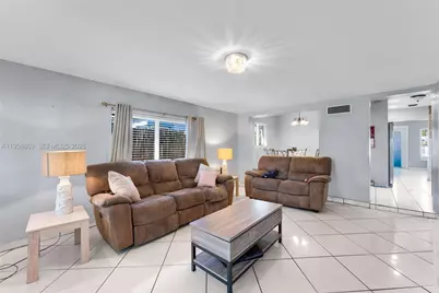 120 NW 52nd Ct, Oakland Park, FL 33309 - Photo 9