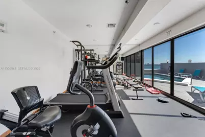 555 NE 30th St #201, Miami, FL 33137 - Photo 23