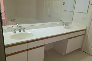 3500 Mystic Pointe Dr, Aventura, FL 33180 - Photo 5