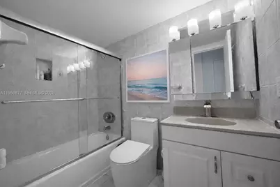 1228 West Ave #1415, Miami Beach, FL 33139 - Photo 11