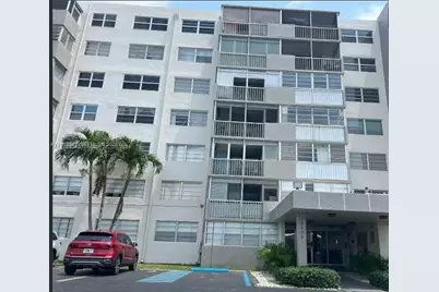 16450 Miami Dr #306, North Miami Beach, FL 33162 - Photo 11