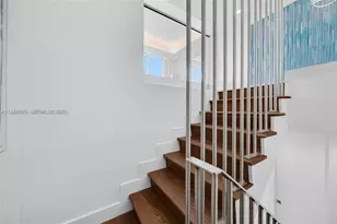 100 S Pointe Dr, Miami Beach, FL 33139 - Photo 35