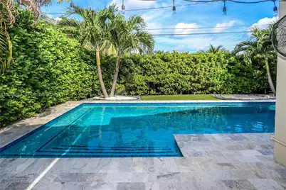 930 N 11th Ct, Hollywood, FL 33019 - Photo 35
