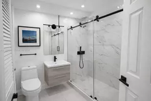 880 NE 69th St, Miami, FL 33138 - Photo 23