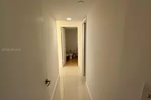 5900 Collins Ave, Miami Beach, FL 33140 - Photo 17